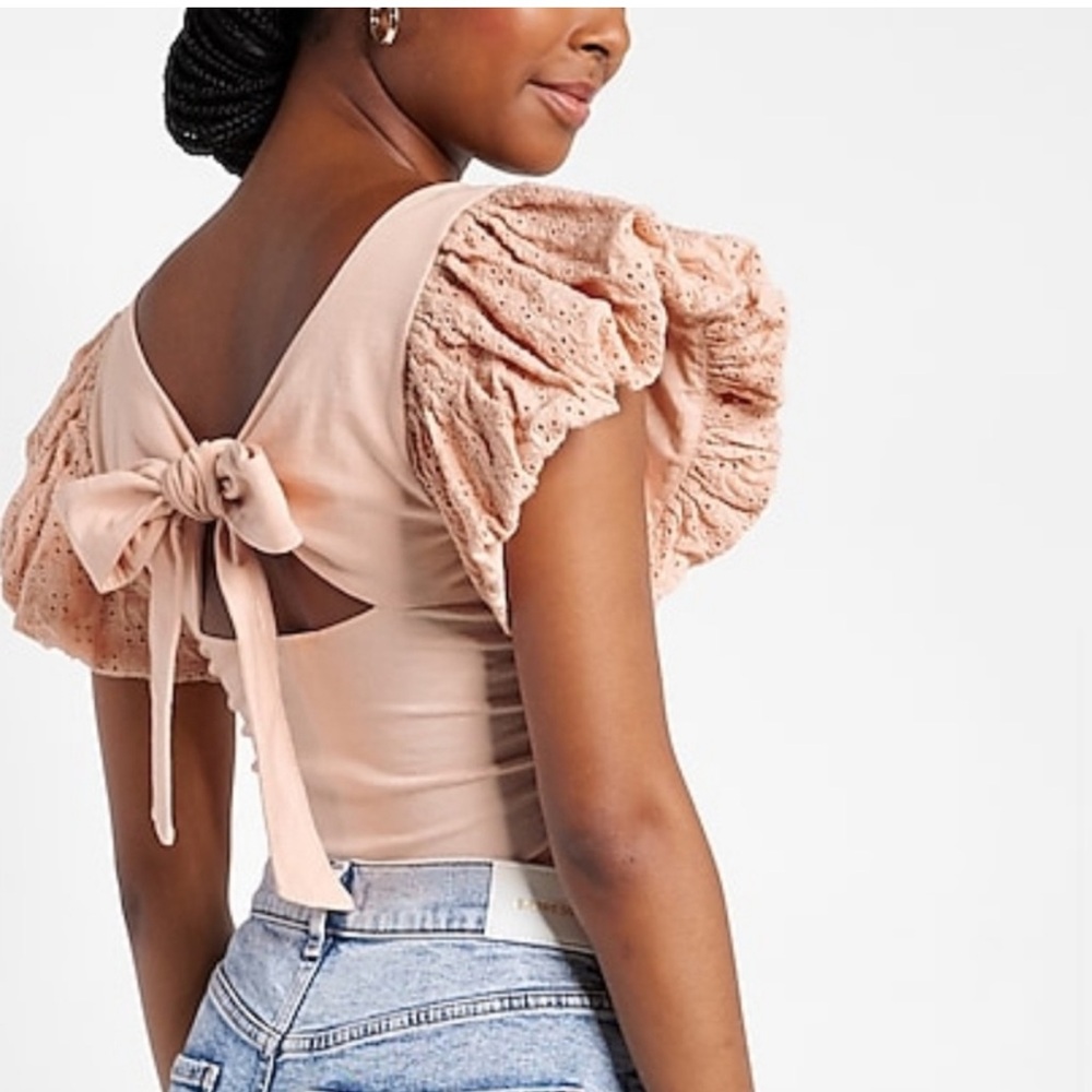 Express square neck eyelet puff sleeve tie back crop top peach light pink